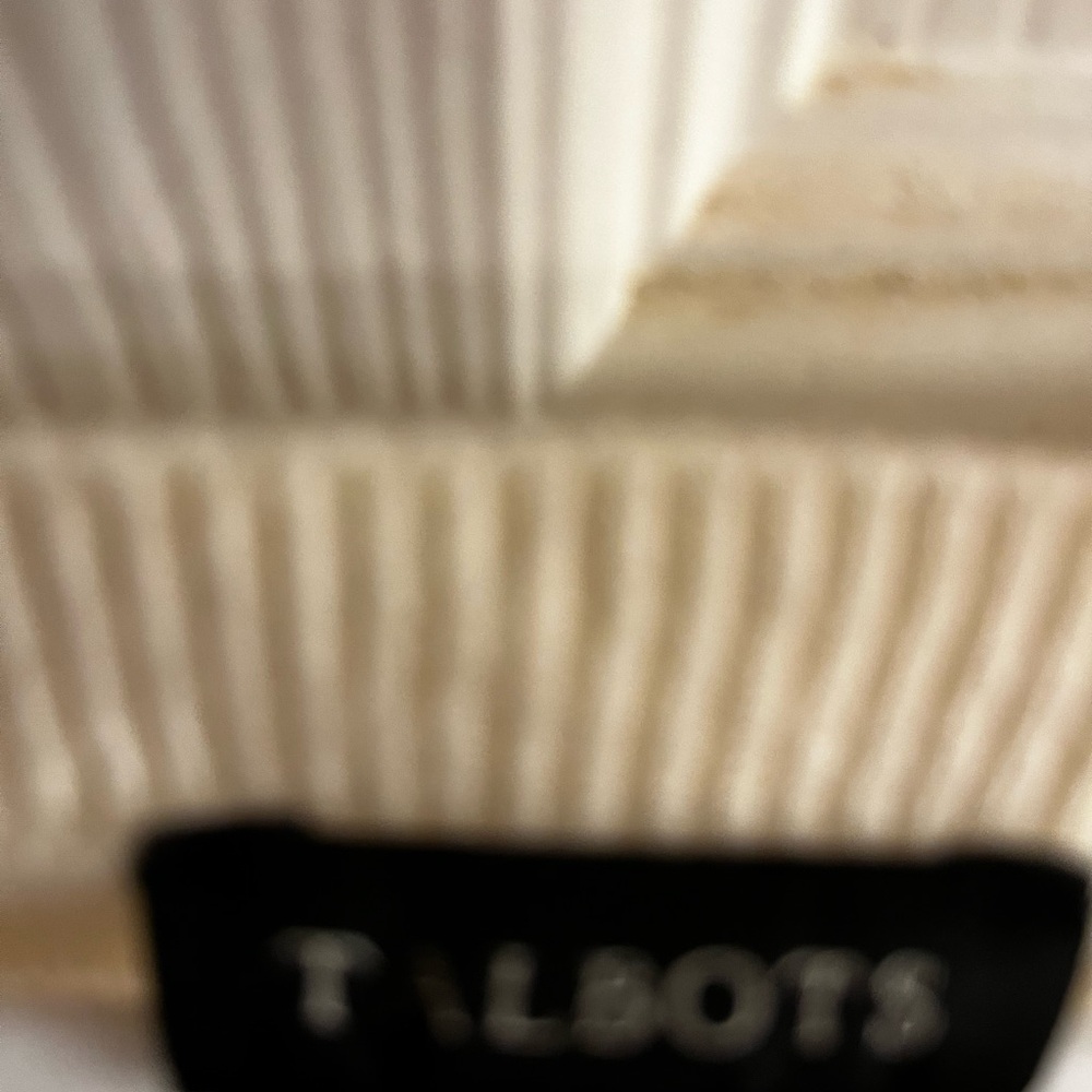 Talbots~GOLD & CREAM Ribbed Sweater~DETAIL ON THE WHOLE SWEATER~M - Picture 7 of 9
